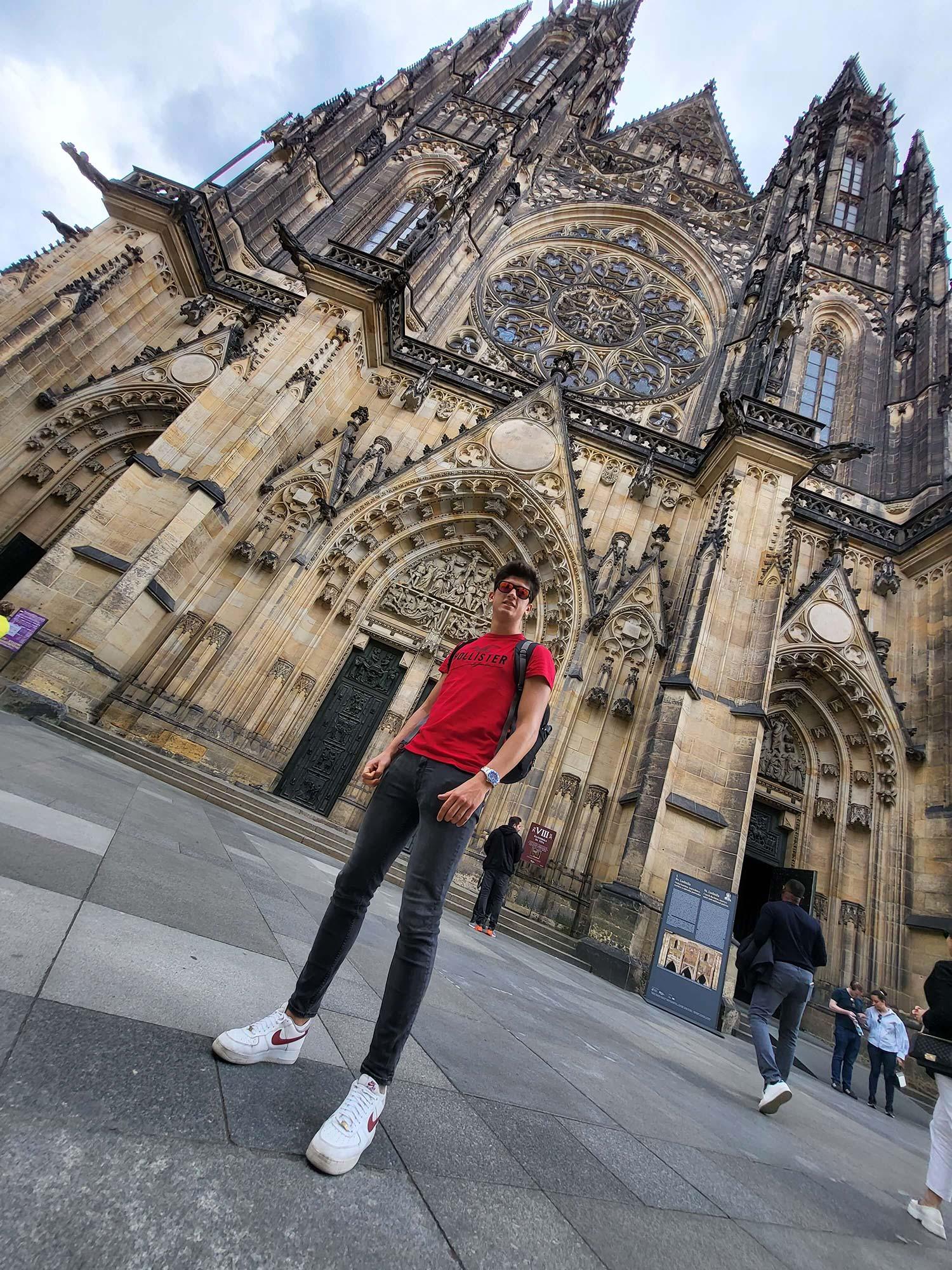 Lorenzo Moni at St. Vitus Cathedral in Prague